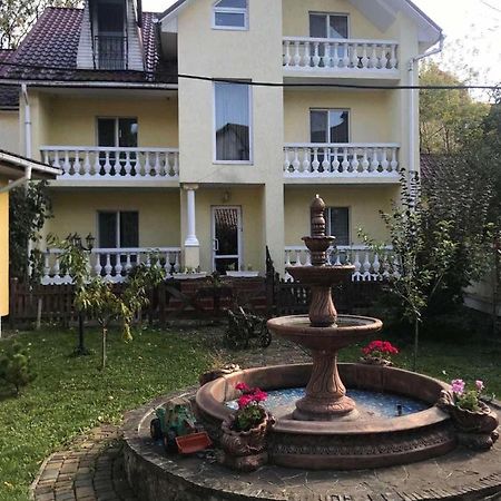 Apartamento Вілла "Престиж" Truskavets Exterior foto